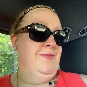 Meet your Posher, Jen